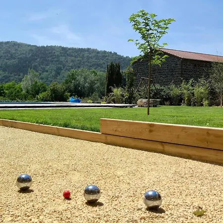 La Maison Chez Lisette Avec Piscine Et Terrain De Petanque Prive Au Bord De L'allier ! * Mazeyrat-d'Allier
